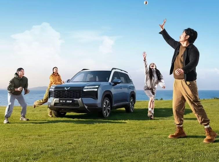 五菱星光560即将上市:硬朗造型 三套动力可选,预售5.98万起