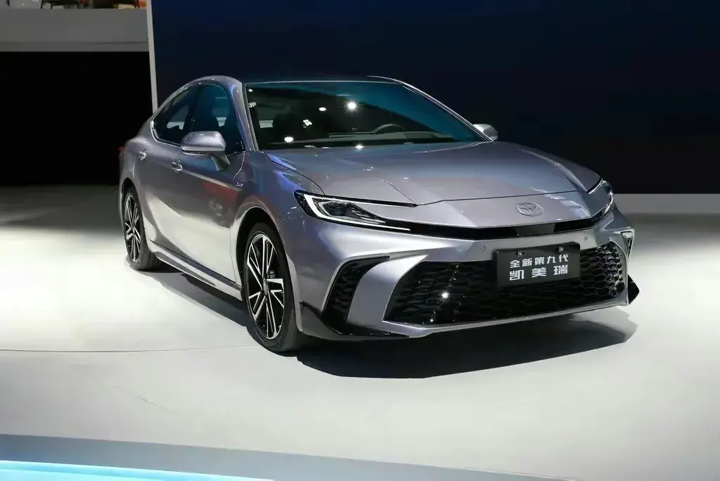 丰田汽车:你以为我凉了,其实是我装的!