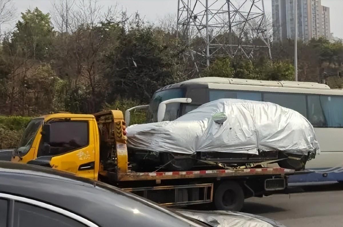阿维塔15全新suv谍照曝光