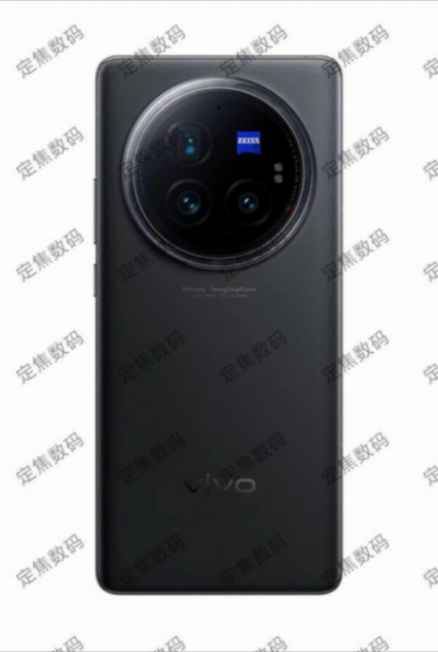 vivo x100 ultra迟迟不发布,原来是憋了大招,网友:没蔡司就不买
