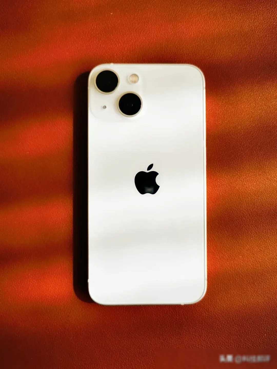华为火了苹果急了?iphone 16新爆料分析,这么搞有人狂