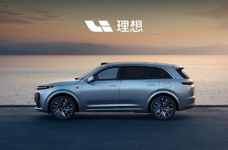 压力大还是掀桌子?理想罕见官宣降价