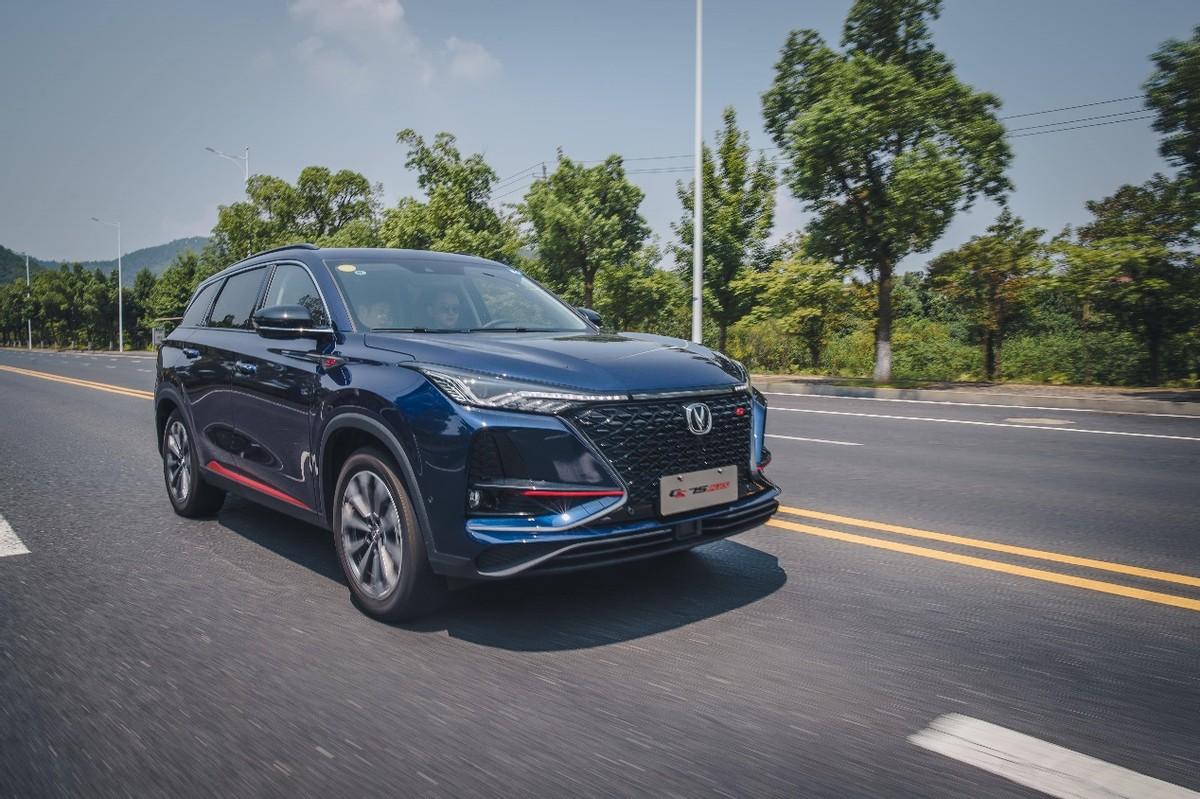 奇瑞icar 03丛林深度体验,方盒子造型引领潮流,年轻人新宠!