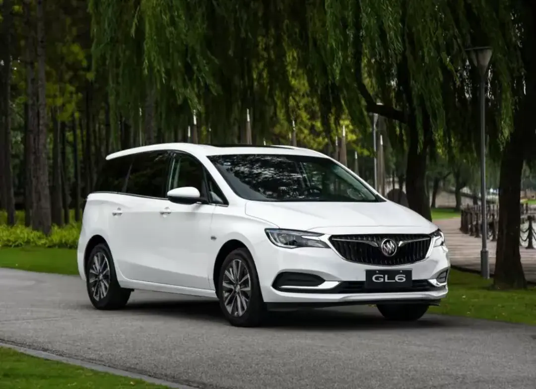 7.98万?别克gl6是一款被三缸耽误的mpv!