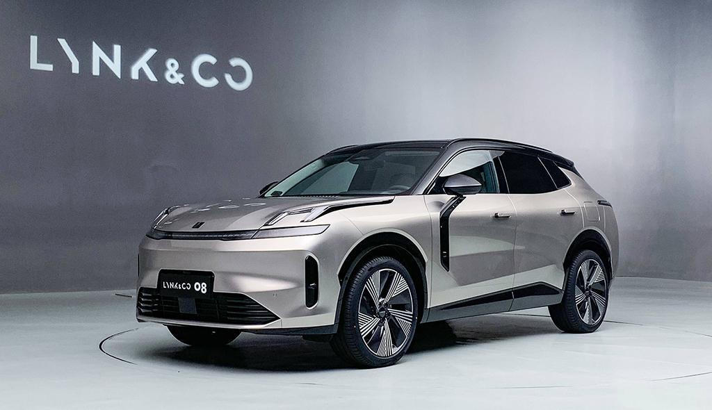 想买辆高品质新能源suv? 选岚图free还是领克08