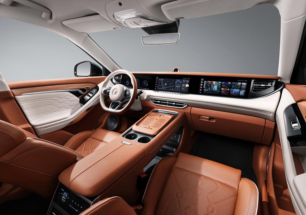 想买辆高品质新能源suv? 选岚图free还是领克08
