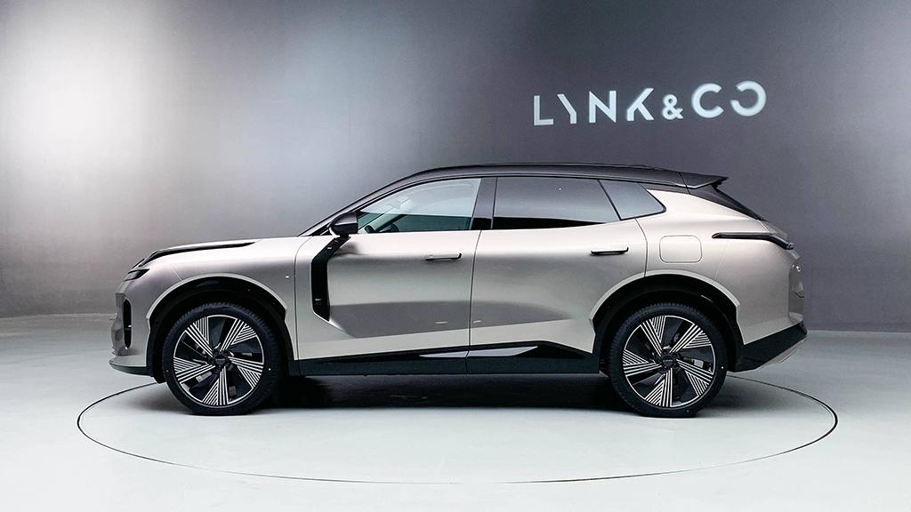 想买辆高品质新能源suv? 选岚图free还是领克08