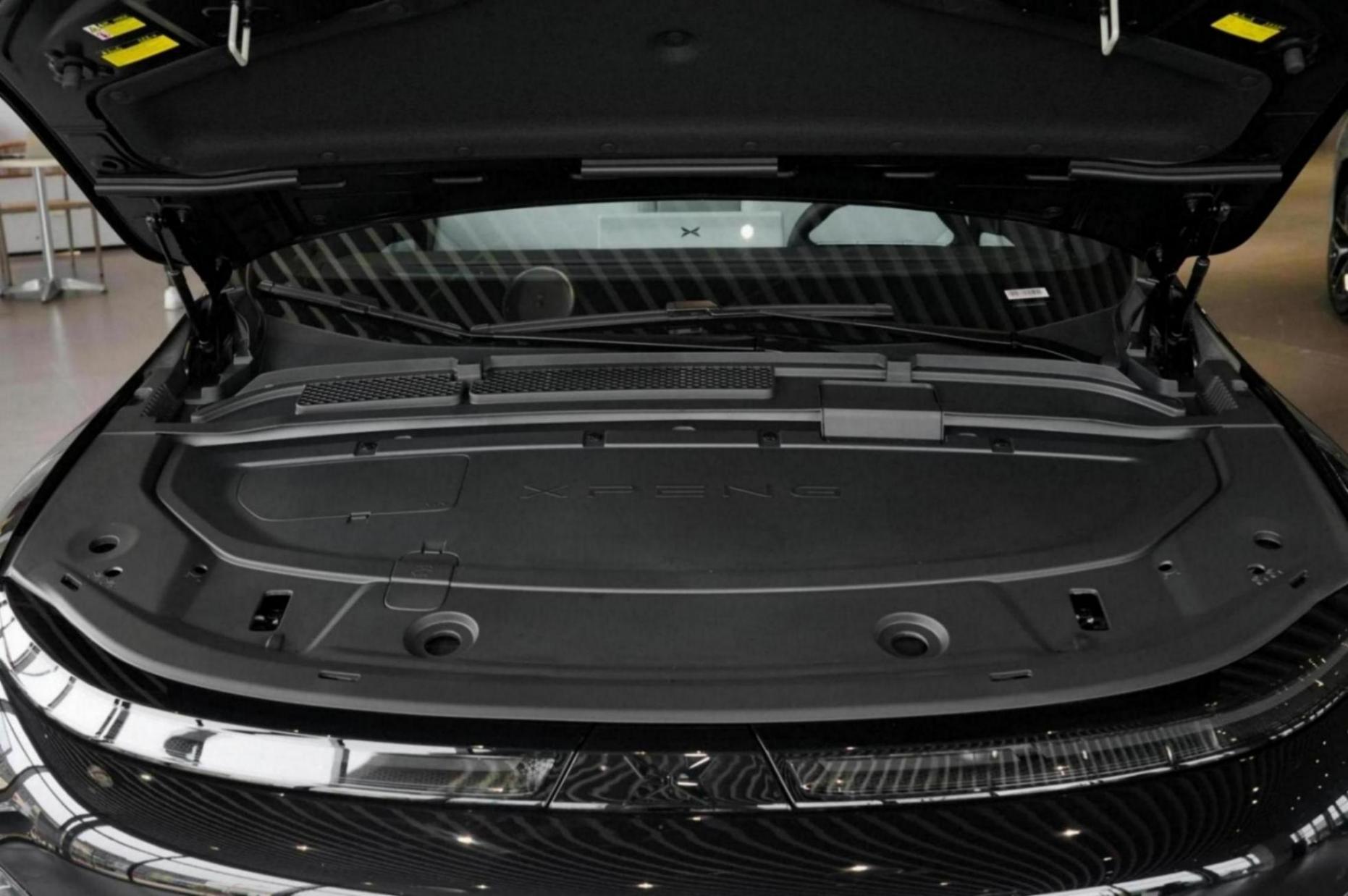 双方入门差价7万元 小鹏g6对比特斯拉model y 谁的竞争力强?