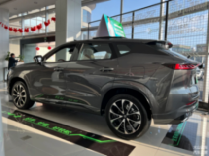 入门即满配,首选125km卓越型,长安uni-z购车手册来了