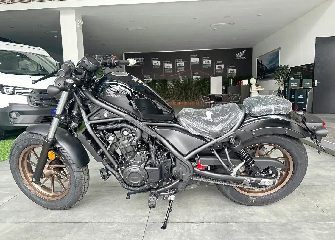 本田:钱包越鼓发动机越鼓,进口的cm500也是好车。