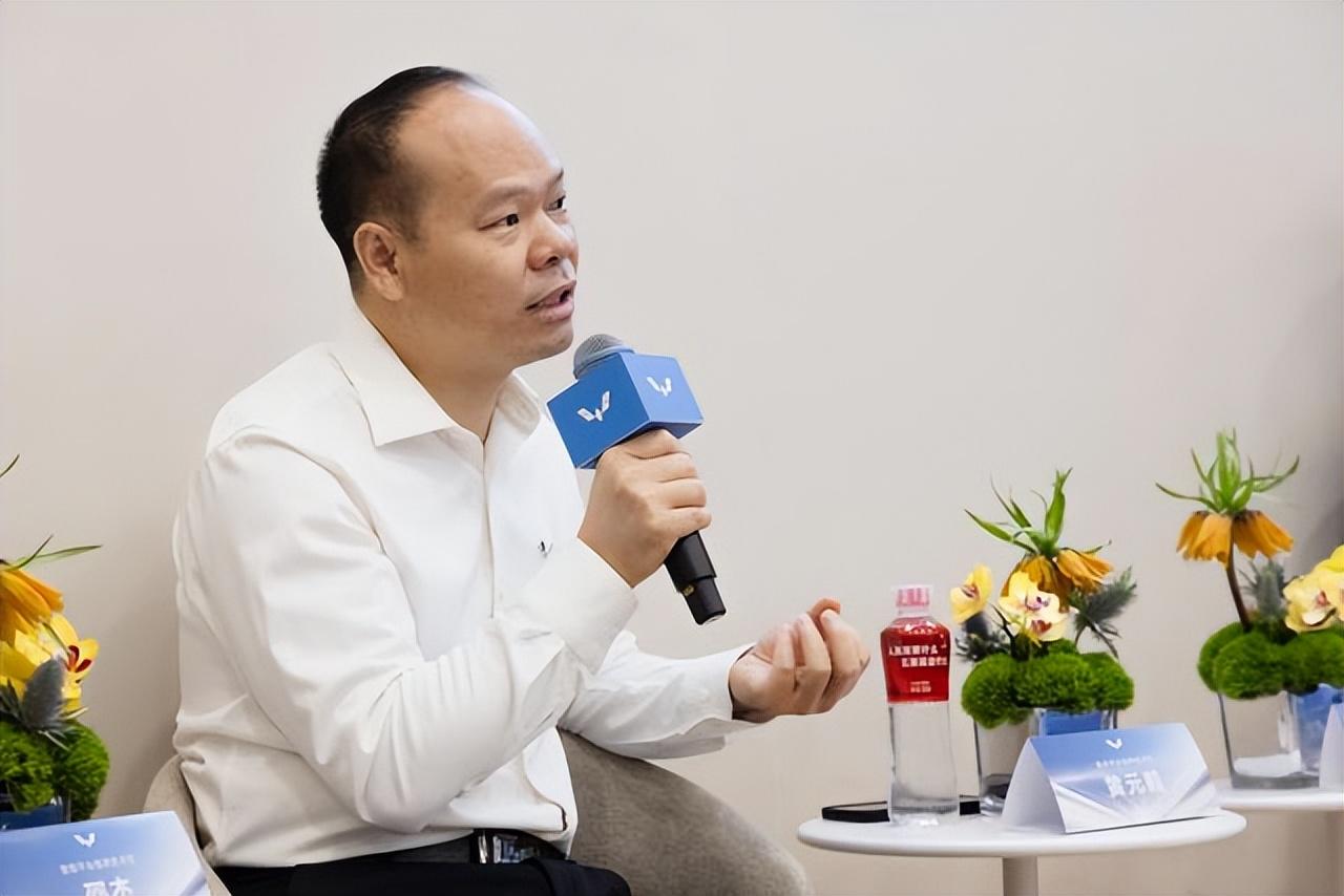 专访上汽通用五菱高层:五菱星光凭什么能突出重围?