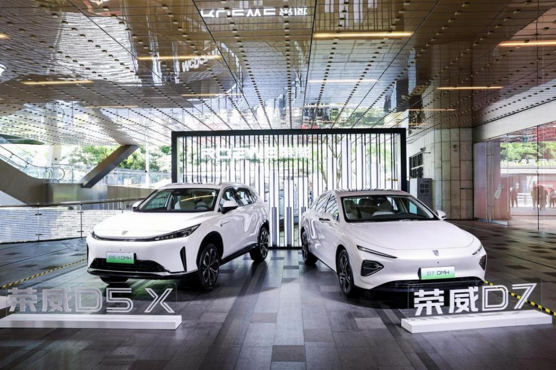 自主品牌“国家队”荣威出手!dmh超级混动技术到底强在哪?