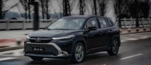 丰田suv“放大招”,12.58万一路跌至10万,配7气囊,家用靠谱