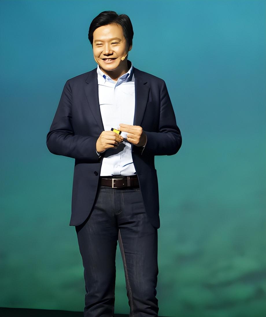 小米全员出道?13个高管,谁才是雷军的左右手??