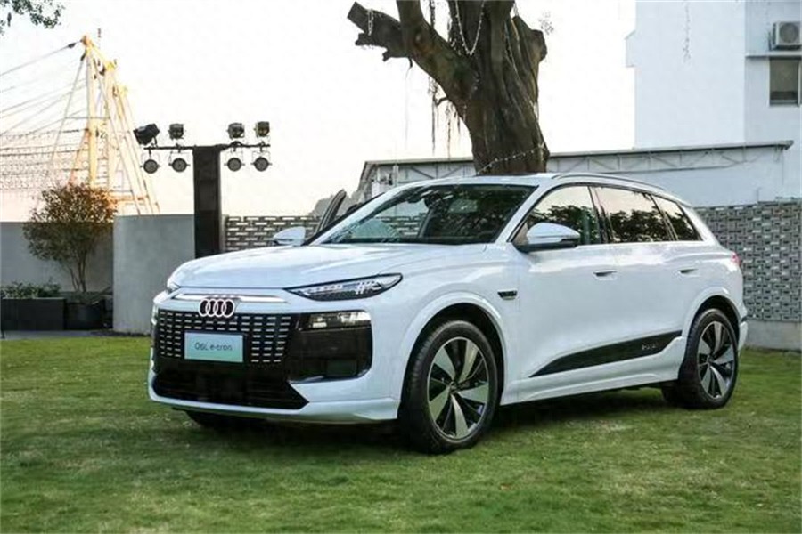 800v平台打造,搭载华为智驾 107度电池,奥迪q6l e-tron现身